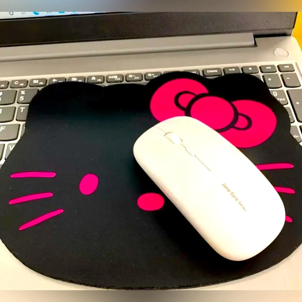 New - Hello Kitty Silicone Mouse Pad - Black/Pink